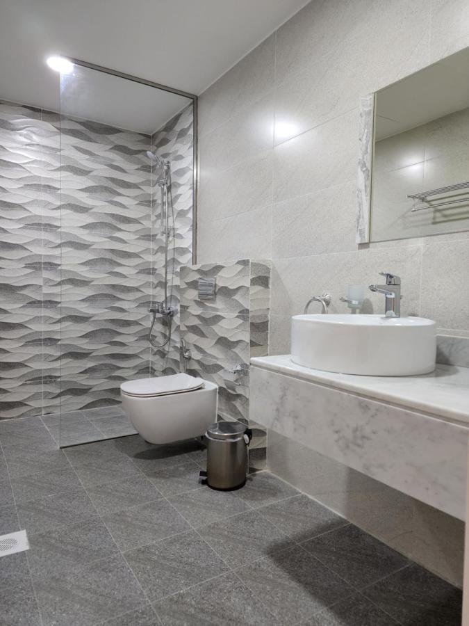 Imperial Suites Hotel Manáma Kültér fotó