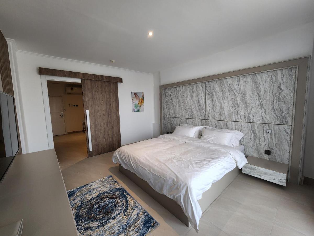 Imperial Suites Hotel Manáma Kültér fotó