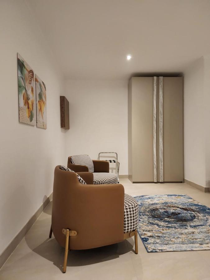 Imperial Suites Hotel Manáma Kültér fotó