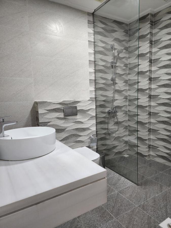 Imperial Suites Hotel Manáma Kültér fotó